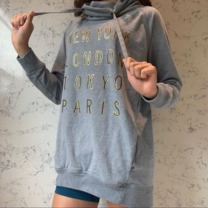 Gap Sweatshirt
